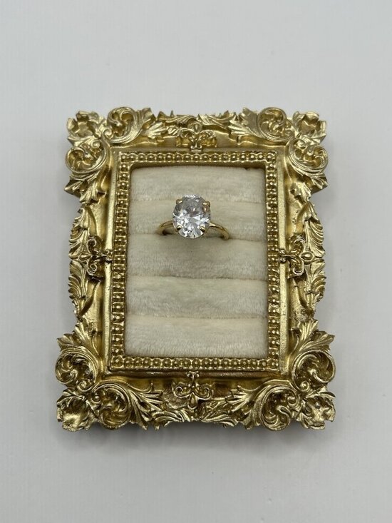Unbranded Jewelry - Vintage Gold Tone Large Clear Glass Solitaire Ring Size 7.5 Costume Jewelry Gift